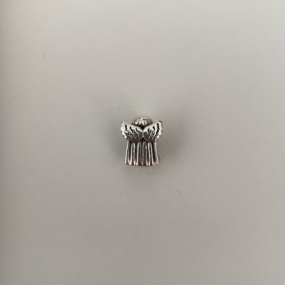 Pandora Angel Charm - Picture 2 of 3